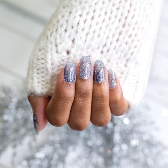 🎉3/$25 Retired Ice Ice Maybe an icy blue snowflake glitter dry nail polish strip - Picture 2 of 12